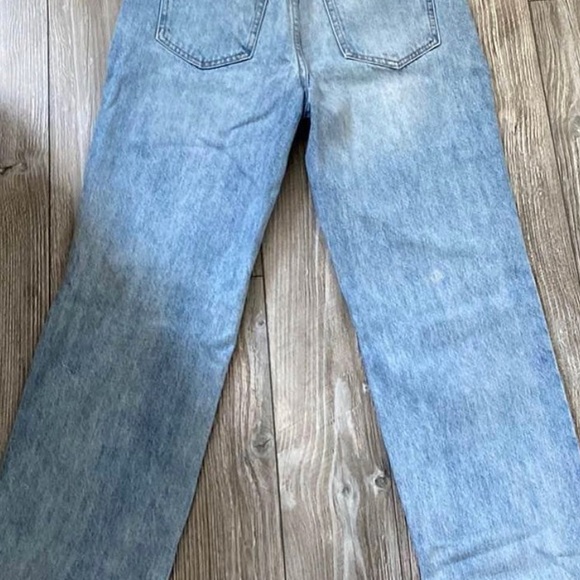 Aritzia The Joni High Rise Loose Jeans 29L - Picture 3 of 3